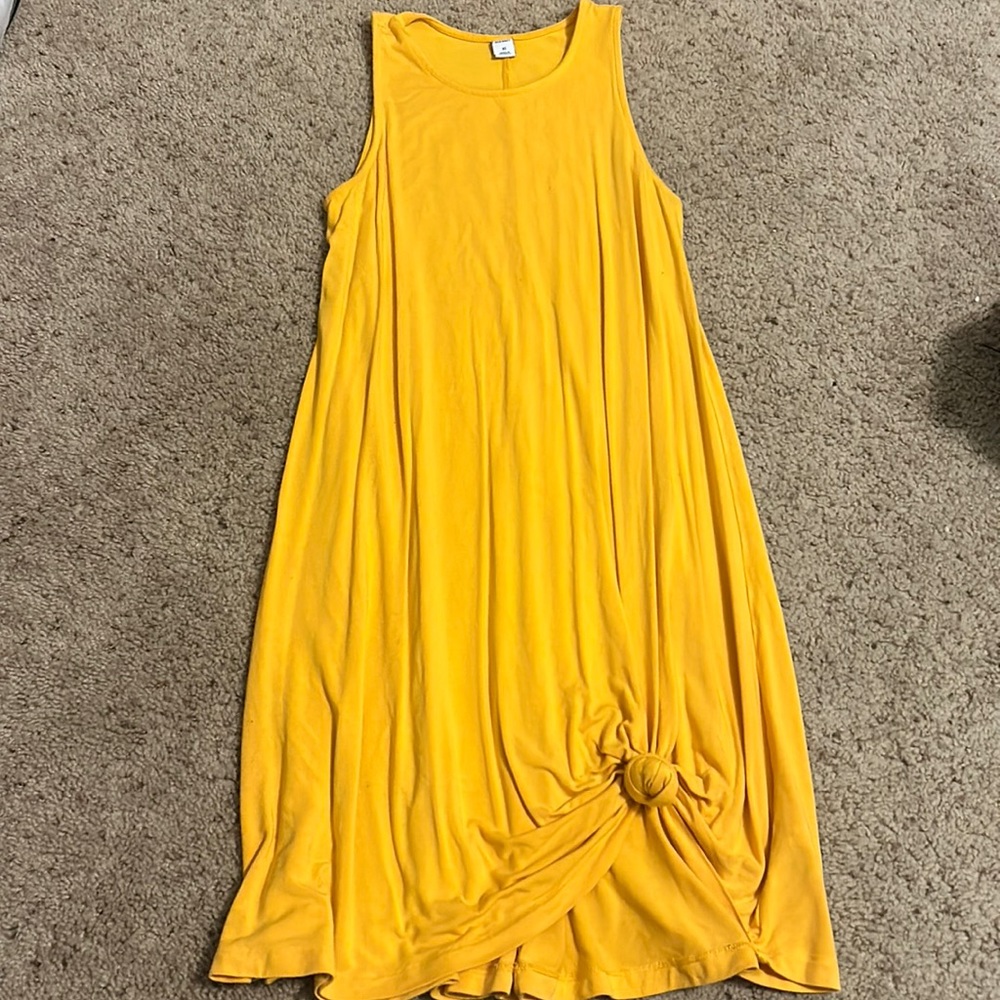 Yellow dress